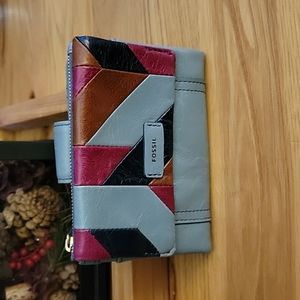 Fossil wallet